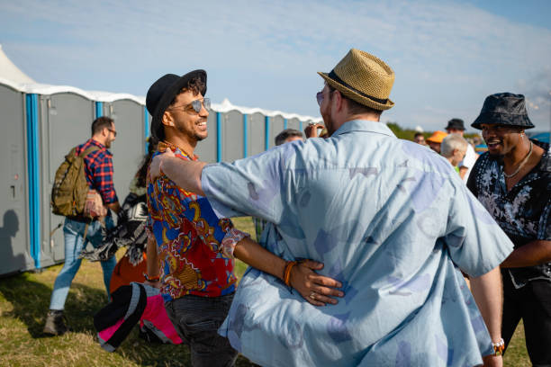 Best Porta potty rental near me  in Osseo, MN